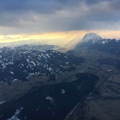 Flugwegposition um 16:33:28: Aufgenommen in der Nähe von Gemeinde Liezen, Österreich in 2153 Meter